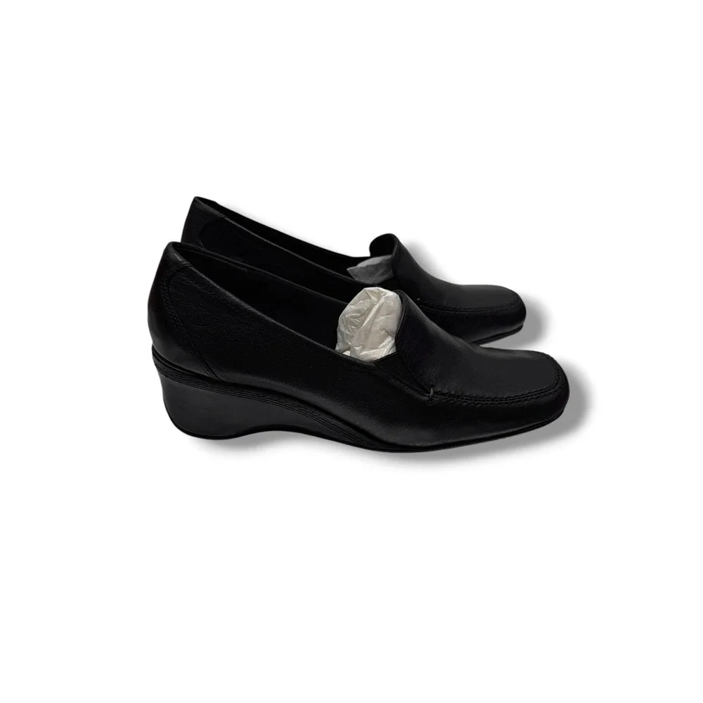 Vintage Liz Claiborne Black Leather Wedge Loafers 7.5 Square Toe Comfort Y2K NEW